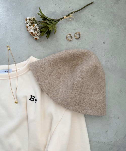 CLEA（クレア）の「ウールフェルト/バスクバケットハット（ハット・レディース・グレイッシュベージュ/ベージュ/ブラウン/ブラック・FREE）」の11枚目の写真