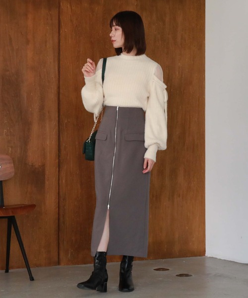 archives（アルシーヴ）の「ショルダーシアーリブフェザーニット（ニット/セーター・レディース・ブラック/ブルーグレー/ピンクベージュ/アイボリー・MEDIUM）」の17枚目の写真