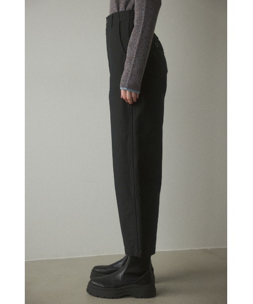 BLACK BY MOUSSY（ブラックバイマウジー）の「baker pants(ベイカーパンツ)（カーゴパンツ・レディース・カーキ/オフホワイト/ブラック・2/1）」の5枚目の写真