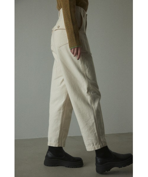 BLACK BY MOUSSY（ブラックバイマウジー）の「baker pants(ベイカーパンツ)（カーゴパンツ・レディース・カーキ/オフホワイト/ブラック・2/1）」の20枚目の写真