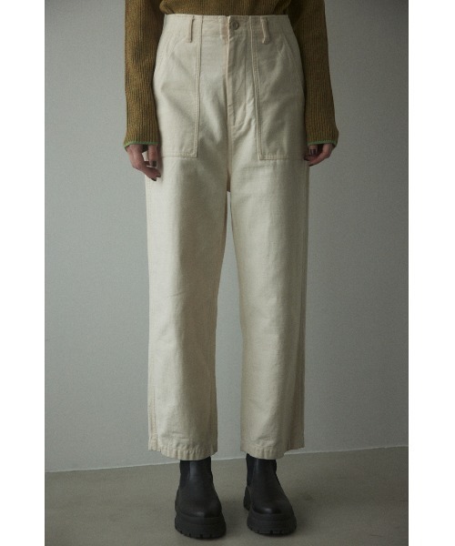 BLACK BY MOUSSY（ブラックバイマウジー）の「baker pants(ベイカーパンツ)（カーゴパンツ・レディース・カーキ/オフホワイト/ブラック・2/1）」の21枚目の写真