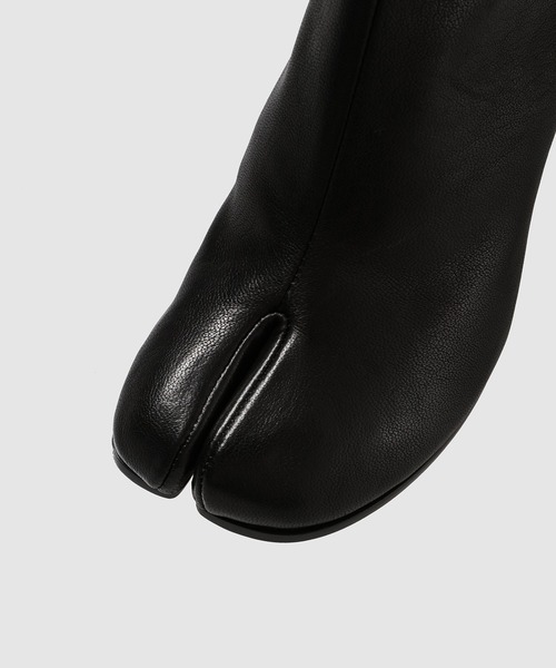 Maison Margiela（メゾンマルジェラ）の「ANKLE BOOT（ブーツ・レディース・ブラック・37/36/38）」の6枚目の写真
