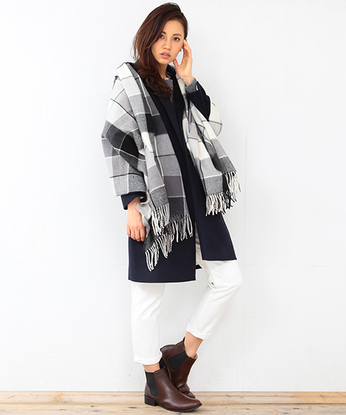B:MING by BEAMS（ビーミングバイビームス）の「ビーミング by ビームス / タータンチェックストール 2015FW（ストール/ショール・レディース・ブラック/グリーン/ブルー/レッド・ONE SIZE）」の9枚目の写真