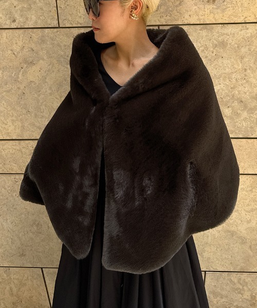 JENNE 完売品　リッチボリュームファーケープ リッチボリュームファーケープ｜JENNE(ジェンヌ)公式通販：パリ