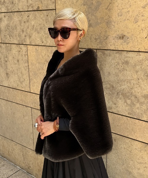 JENNE（ジェンヌ）の「リッチボリュームファーケープ（その他アウター