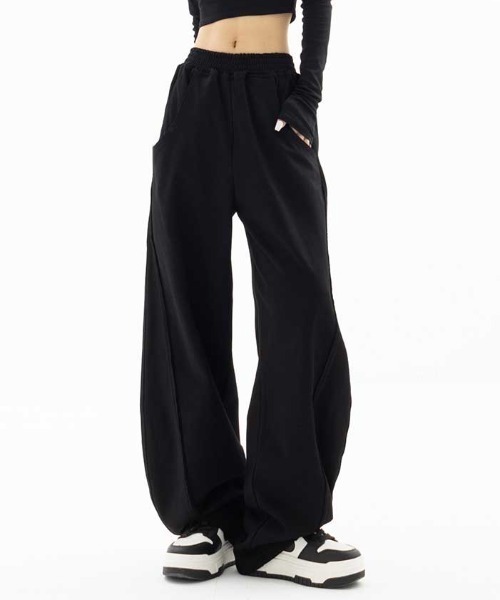 Vipoa（ヴィポア）の「ラインベーシックスウェットパンツ（スウェットパンツ・レディース・アイボリー/ブラック/グレー・FREE）」の5枚目の写真