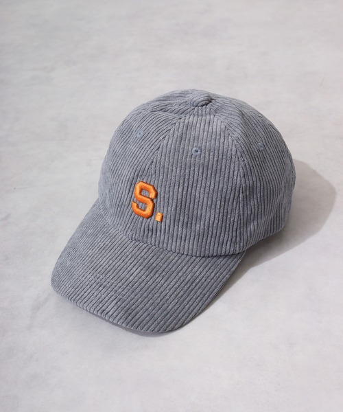 Ree&Mee（リーアンドミー）の「Ree&Mee 男女兼用 S コーデュロイ 刺繍 CAP キャップ 帽子（キャップ・メンズ・ネイビー/グレー/ブラック/ベージュ/ブラウン・FREE）」の3枚目の写真