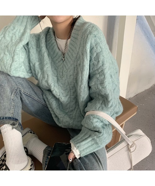 B.I.D.（ビーアイディー）の「ケーブルニット（ニット/セーター・レディース・オフホワイト/グリーン・FREE）」の2枚目の写真