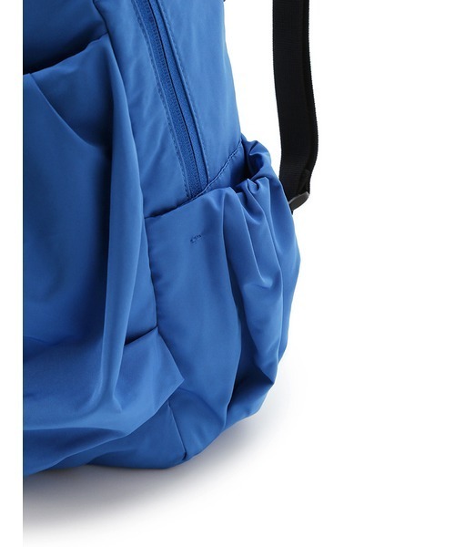 emmi（エミ）の「【emmi atelier】eco　ミニギャザーボディーバックパック（バックパック/リュック・レディース・アイボリー/ブラック/ブルー/ライトベージュ/ライトグレー・FREE）」の13枚目の写真