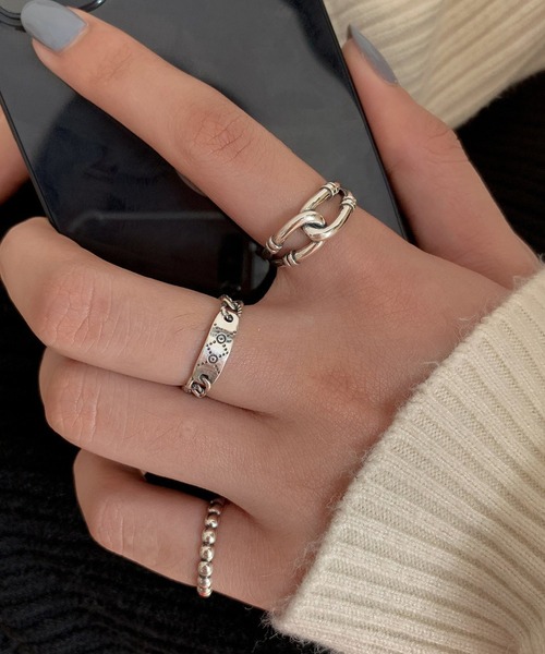 DiamondHearts(ダイヤモンドハーツ)の「3セットリング マルチデザイン(リング・レディース・シルバー・FREE)」の3枚目の写真