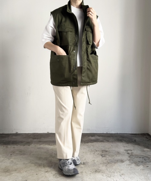 COMMON WARE（コモンウェアー）の「COMMONWARE:TCツイルスタンドカラーM65 ミリタリーベスト（ベスト・レディース・カーキ/ブラック/オフホワイト・XL/L/M）」の17枚目の写真