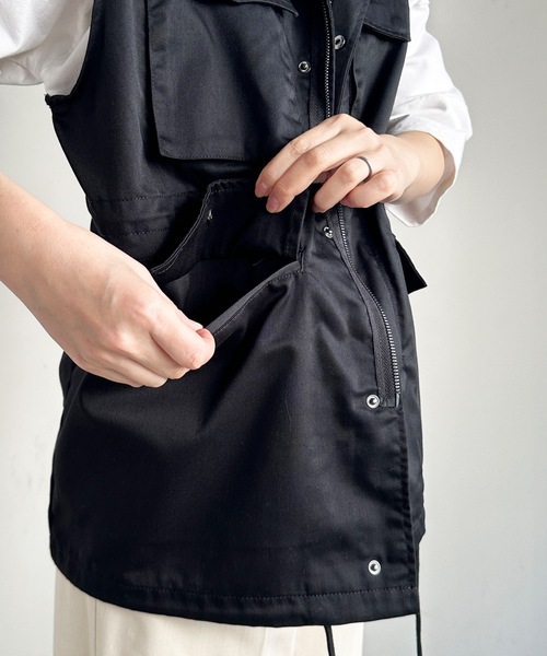 COMMON WARE（コモンウェアー）の「COMMONWARE:TCツイルスタンドカラーM65 ミリタリーベスト（ベスト・レディース・カーキ/ブラック/オフホワイト・XL/L/M）」の22枚目の写真