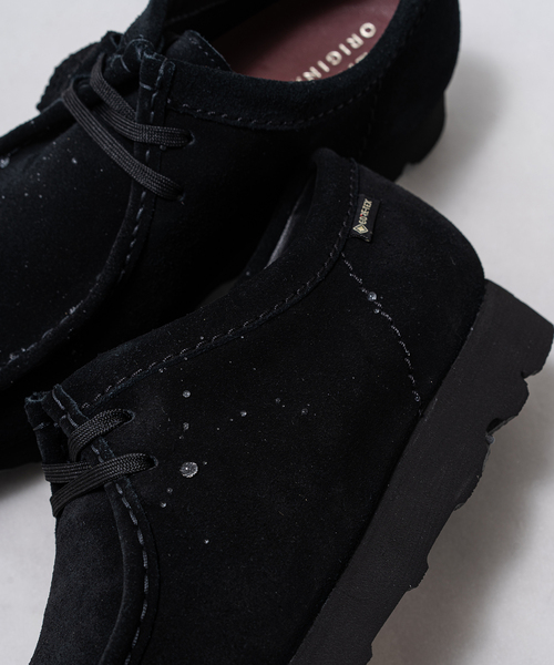 Clarks（クラークス）の「【CLARKS / クラークス】 WALABEE GTX ゴアテックス（スニーカー・メンズ・ブラック/チャコールグレー・70/75/80/85）」の3枚目の写真