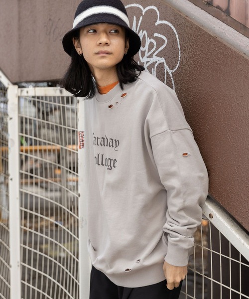 niko and...（ニコアンド）の「裏毛ダメージプルオーバー（スウェット・メンズ・スモーク/サックスブルー/チャコール・LARGE/MEDIUM）」の3枚目の写真