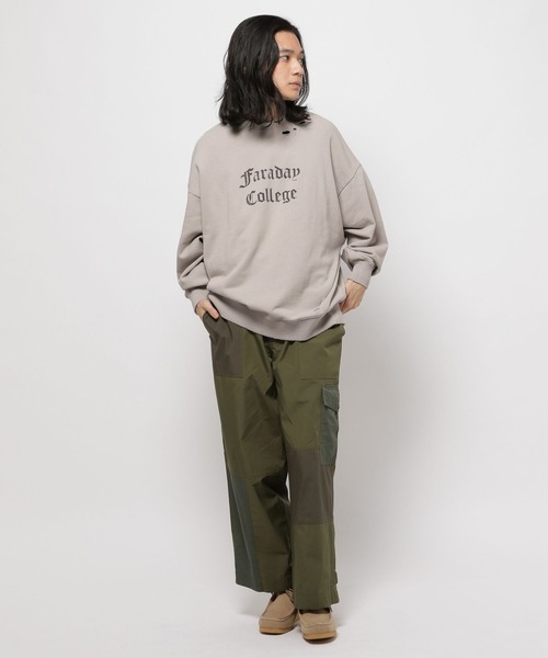 niko and...（ニコアンド）の「裏毛ダメージプルオーバー（スウェット・メンズ・スモーク/サックスブルー/チャコール・LARGE/MEDIUM）」の4枚目の写真