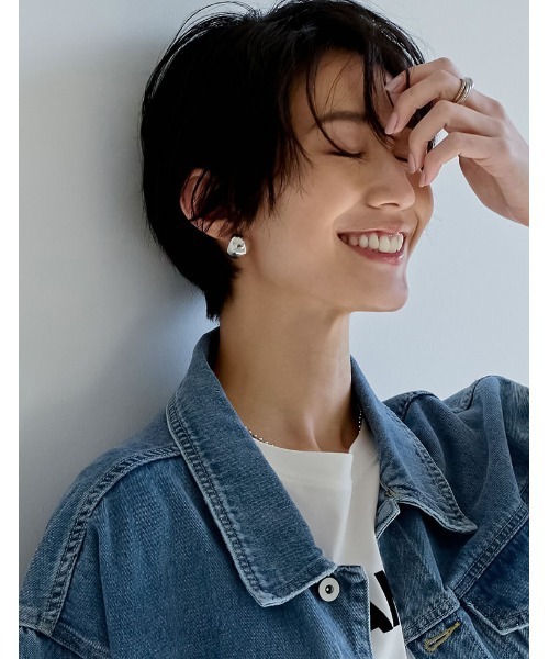 Re:EDIT（リエディ）の「[神山まりあさん着用][2024SS Accessory Collection]ラウンドイヤリング（イヤリング・レディース・シルバー/ゴールド・FREE）」の5枚目の写真