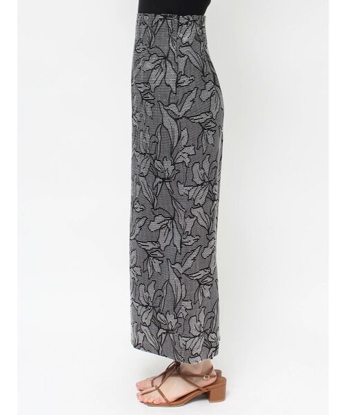 LAGUNAMOON(ラグナムーン)の「フラワージャガードナロースカート(スカート・レディース・ブラック/ネイビー・MEDIUM/SMALL)」の9枚目の写真