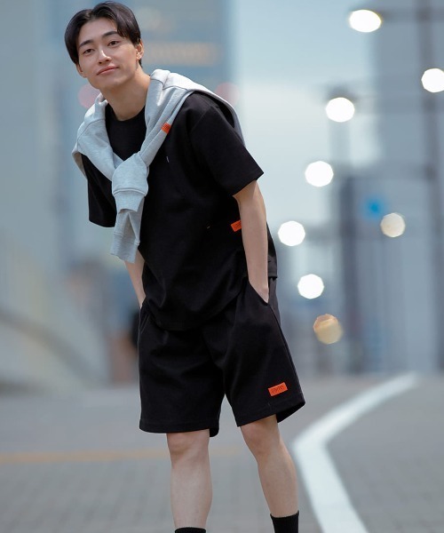 UNIVERSAL OVERALL（ユニバーサルオーバーオール）の「【FINEBOYS 6月号掲載】[UNIVERSAL OVERALL/ユニバーサルオーバーオール] 別注 ポンチイージーショートパンツ（その他パンツ・レディース・ブルー/グレー/ブラック・L/M）」の4枚目の写真