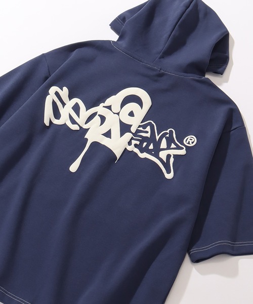 SEQUENZ（シークエンズ）の「【SEQUENZ/シークエンズ】C＆P LOGO H/S HOODED JERSEY / 半袖プルパーカー（パーカー・メンズ・アッシュグレー/ダークブラウン/ブラック/ネイビー・XL/L/M/S）」の13枚目の写真