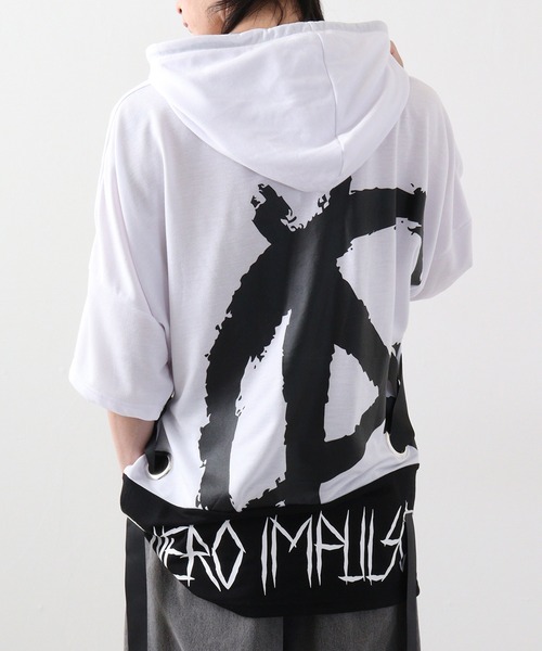 RE730（アールイーセブンサーティー）の「Lace-up dolman T-shirt hoodie / レースアップドルマンTシャツパーカー unisex（パーカー・メンズ・ホワイト/ブラック・XL/M/L）」の10枚目の写真