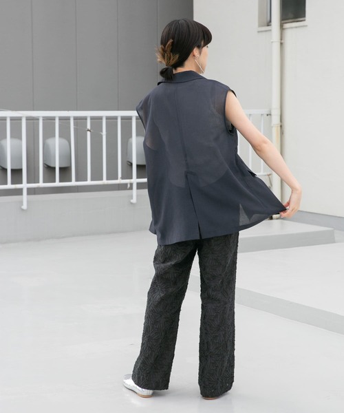 KBF（ケイビーエフ）の「シアーカットJQストレートパンツ（その他パンツ・レディース・チャコールグレー/アイボリー・ONE）」の16枚目の写真