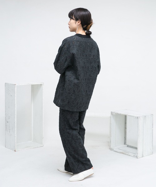 KBF（ケイビーエフ）の「シアーカットJQストレートパンツ（その他パンツ・レディース・チャコールグレー/アイボリー・ONE）」の20枚目の写真