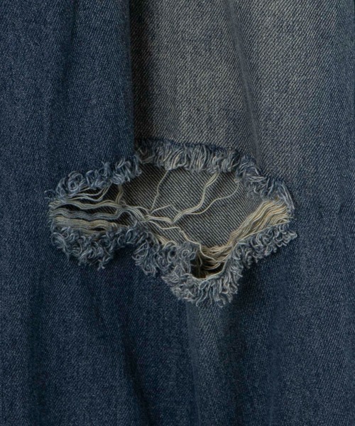 Figments（フィグメンツ）の「ワイドバギーダメージデニムパンツ（デニムパンツ・レディース・ライトインディゴブルー・FREE）」の8枚目の写真