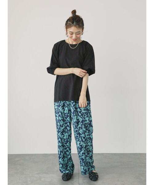 Lugnoncure（ルノンキュール）の「袖口シャーリングアソートブラウス（シャツ/ブラウス・レディース・オフホワイト/ブラック/キナリ/ネイビー/ホワイト・F）」の8枚目の写真