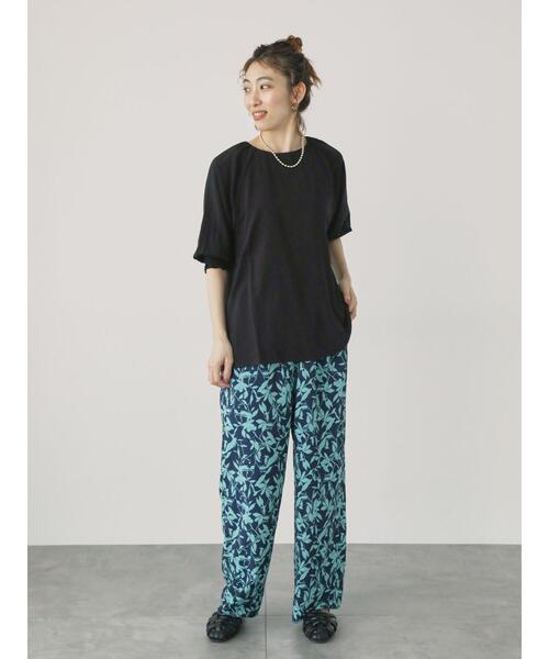 Lugnoncure（ルノンキュール）の「袖口シャーリングアソートブラウス（シャツ/ブラウス・レディース・オフホワイト/ブラック/キナリ/ネイビー/ホワイト・F）」の9枚目の写真