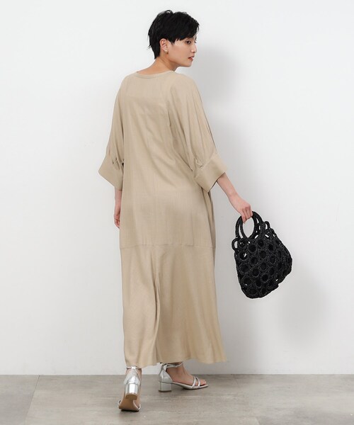 OPAQUE.CLIP（オペークドットクリップ）の「◆キーネックワンピース レーヨン/麻【洗える】（ワンピース・レディース・ブラック/ピンク系/ベージュ・38/40/42）」の11枚目の写真