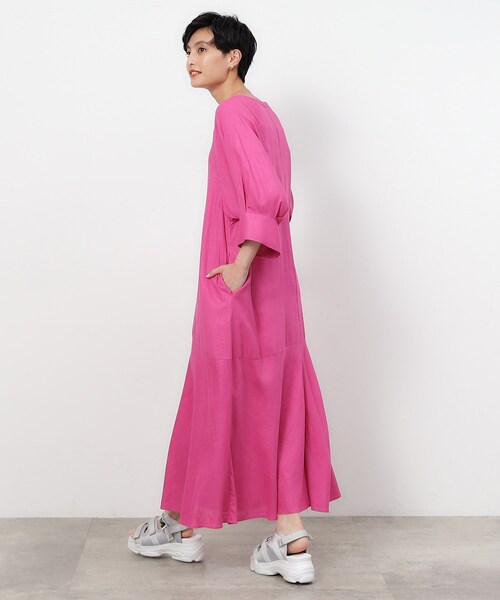 OPAQUE.CLIP（オペークドットクリップ）の「◆キーネックワンピース レーヨン/麻【洗える】（ワンピース・レディース・ブラック/ピンク系/ベージュ・38/40/42）」の14枚目の写真