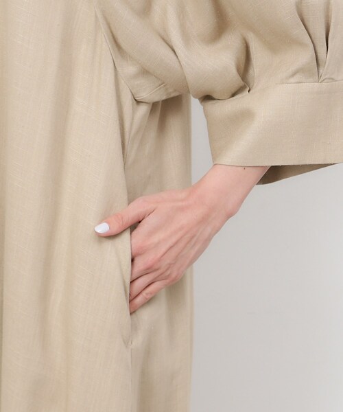 OPAQUE.CLIP（オペークドットクリップ）の「◆キーネックワンピース レーヨン/麻【洗える】（ワンピース・レディース・ブラック/ピンク系/ベージュ・38/40/42）」の22枚目の写真