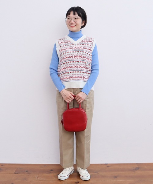 CHILD WOMAN（チャイルドウーマン）の「☆アクリル/ウール ファンシー柄ベスト（ベスト・レディース・ネイビー/アイボリー・FREE）」の6枚目の写真