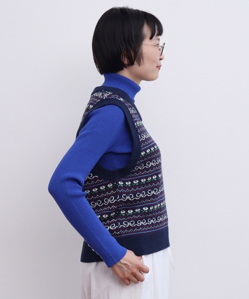 CHILD WOMAN（チャイルドウーマン）の「☆アクリル/ウール ファンシー柄ベスト（ベスト・レディース・ネイビー/アイボリー・FREE）」の17枚目の写真