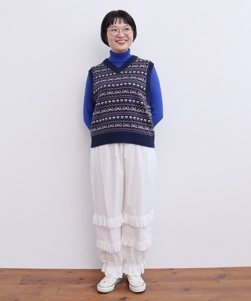 CHILD WOMAN（チャイルドウーマン）の「☆アクリル/ウール ファンシー柄ベスト（ベスト・レディース・ネイビー/アイボリー・FREE）」の19枚目の写真