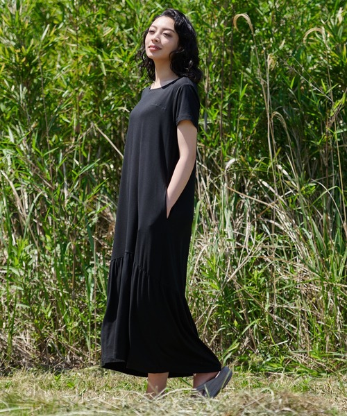 Eddie Bauer（エディーバウアー）の「デパーチャー ミディ ワンピース