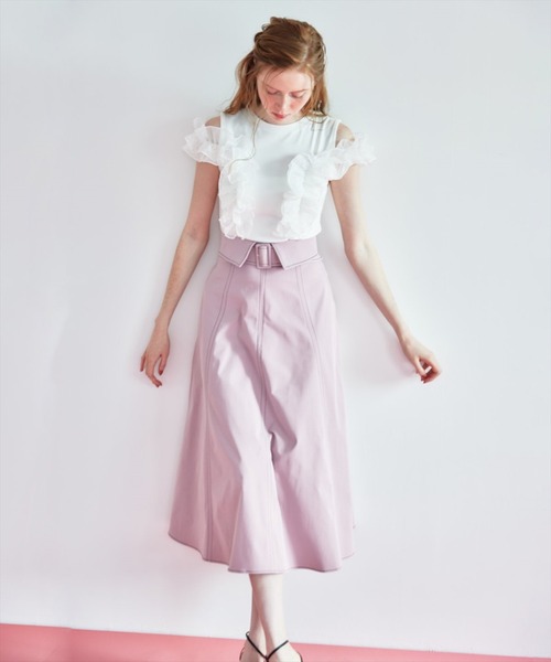 REDYAZEL（レディアゼル）の「2WAYフリルトップス（Tシャツ/カットソー・レディース・オフホワイト/ライトグレー/ブラック・FREE）」の17枚目の写真