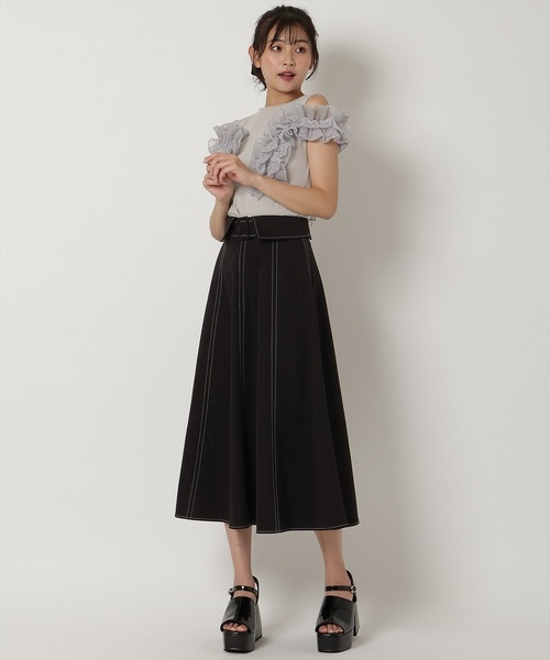 REDYAZEL（レディアゼル）の「2WAYフリルトップス（Tシャツ/カットソー・レディース・オフホワイト/ライトグレー/ブラック・FREE）」の20枚目の写真