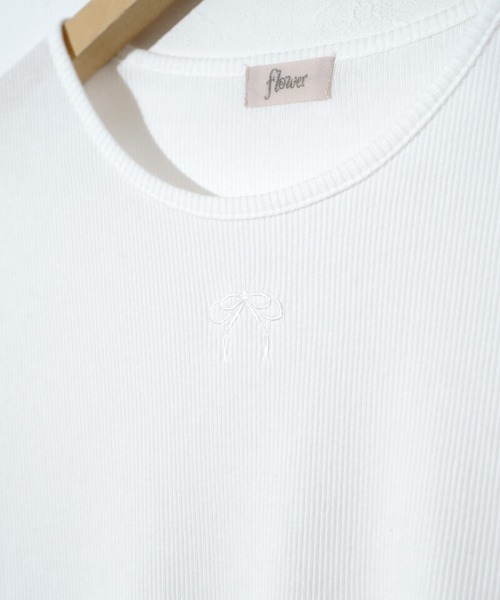 flower(フラワー)の「リボンエンブロイダリーティーズ(Tシャツ/カットソー・レディース・ブルー/ホワイト・FREE)」の6枚目の写真