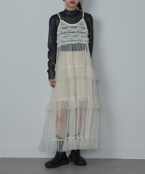 MAISON BREEZE reveur（メゾンブリーズレヴール）の「【MAISON BREEZE reveur】Tulle tiered lace camisole one-piece（ワンピース・レディース・アイボリー/ブラック・FREE）」の3枚目の写真
