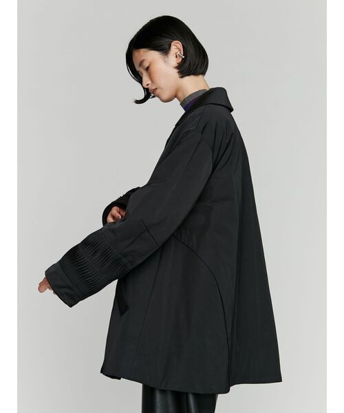UN3D.（アンスリード）の「ORIGAMI TUCK CT / オリガミタックコート（チェスターコート・レディース・ブラック/グレー・36/38）」の12枚目の写真