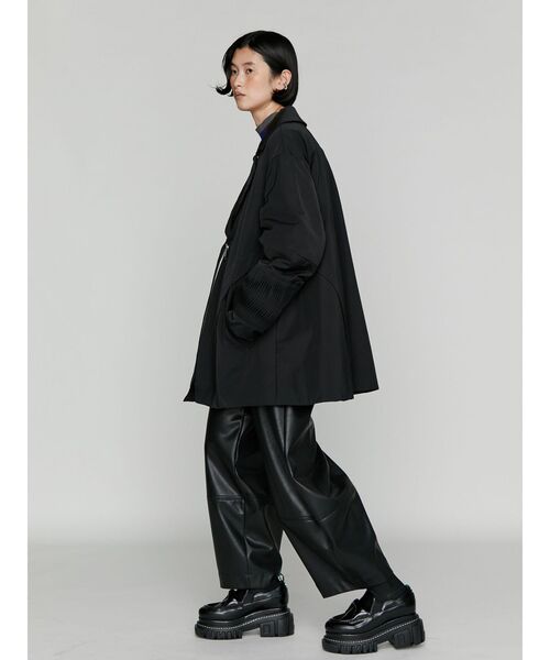 UN3D.（アンスリード）の「ORIGAMI TUCK CT / オリガミタックコート（チェスターコート・レディース・ブラック/グレー・36/38）」の18枚目の写真