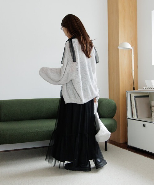 flower(フラワー)の「スパークルニットカーディガン(ニット/セーター・レディース・ホワイト/グレー/レッド・FREE)」の12枚目の写真