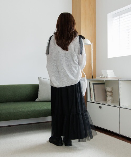 flower(フラワー)の「スパークルニットカーディガン(ニット/セーター・レディース・ホワイト/グレー/レッド・FREE)」の13枚目の写真