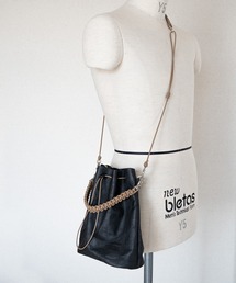 Iroquois（イロコイ）の「SENTI センティ / Dyneema Leather DRAWSTRING 2WAYBAG ダイニーマレザードローストリングショルダーバッグ / 3026（ショルダーバッグ）」