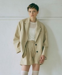 EN NEUME（エンノイム）の「Wide-Leg Jacket × Formed Tuck-Front Shorts（セットアップ）」