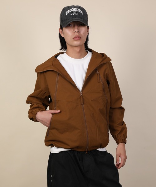 aimoha(アイモハ)の「aimoha men Urban Adventure Windbreaker(マウンテンパーカー・メンズ・ブラック/ベージュ/パープル/キャメル・MEDIUM/LARGE/X-LARGE/XX-LARGE/XXX-LARGE/XXXX-LARGE)」の4枚目の写真