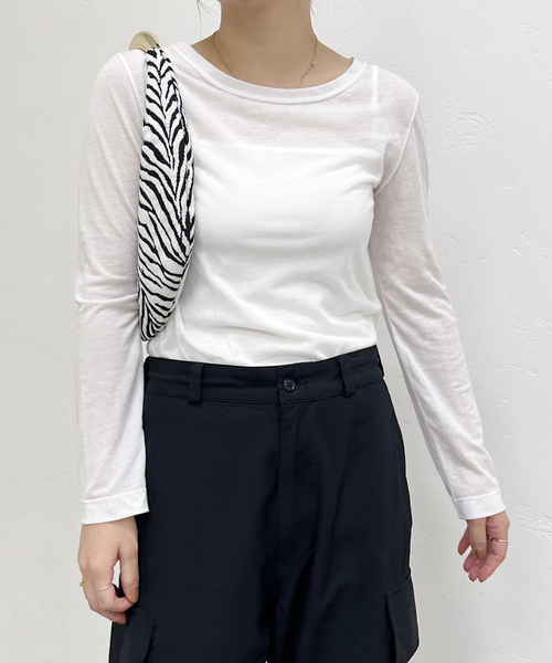 U by SPICK&SPAN(ユーバイスピックアンドスパン)の「≪追加≫C/NY シアートップス(Tシャツ/カットソー・レディース・ブルー/ブラック/アイボリー/ピンク・FREE)」の2枚目の写真