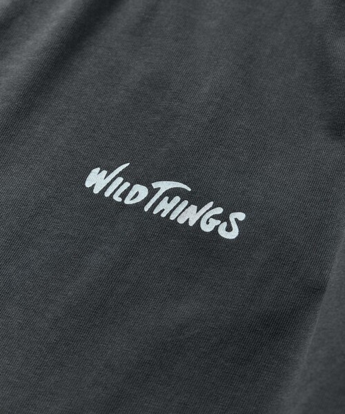 限定展開 WILD THINGS×FREAK'S STORE/ワイルドシングス 別注 ピグメント ワンポイントロゴ ロングスリーブTシャツ（Tシャツ/カットソー）｜FREAK'S STORE（フリークスストア）