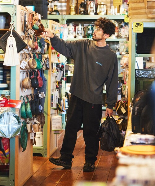 限定展開 WILD THINGS×FREAK'S STORE/ワイルドシングス 別注 ピグメント ワンポイントロゴ ロングスリーブTシャツ（Tシャツ/カットソー）｜FREAK'S STORE（フリークスストア）